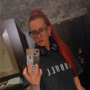 Meet your Posher, Valerie